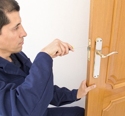 Town Center Locksmith Shop Minneapolis, MN 612-568-1061 Town Center Locksmith Shop Minneapolis, MN 612-568-1061