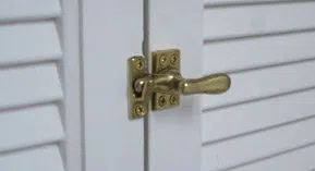 Town Center Locksmith Shop Minneapolis, MN 612-568-1061 - 9-Garage-Door-Locks